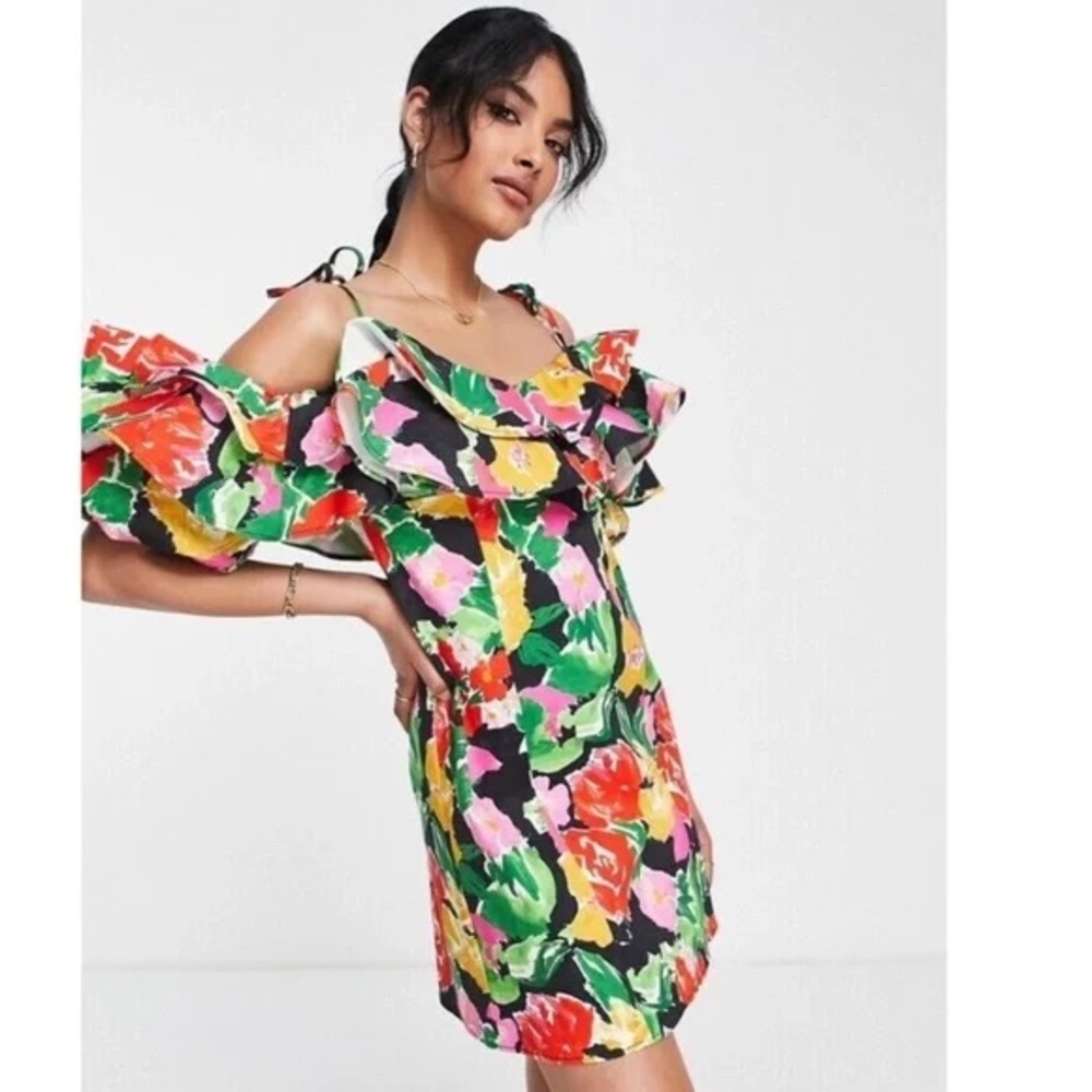 NWT Topshop Bold Floral Ruffle Dress, 0